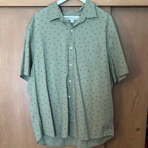 Old Navy Men's Casual Olive Button Down Shirt